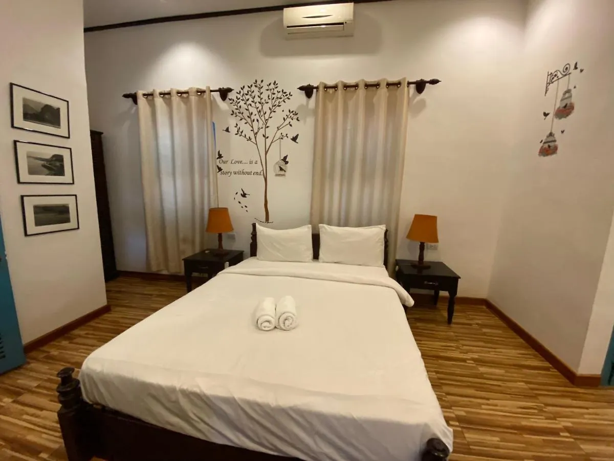 Ban Channuane Hotel Luang Prabang 0*,  Laos